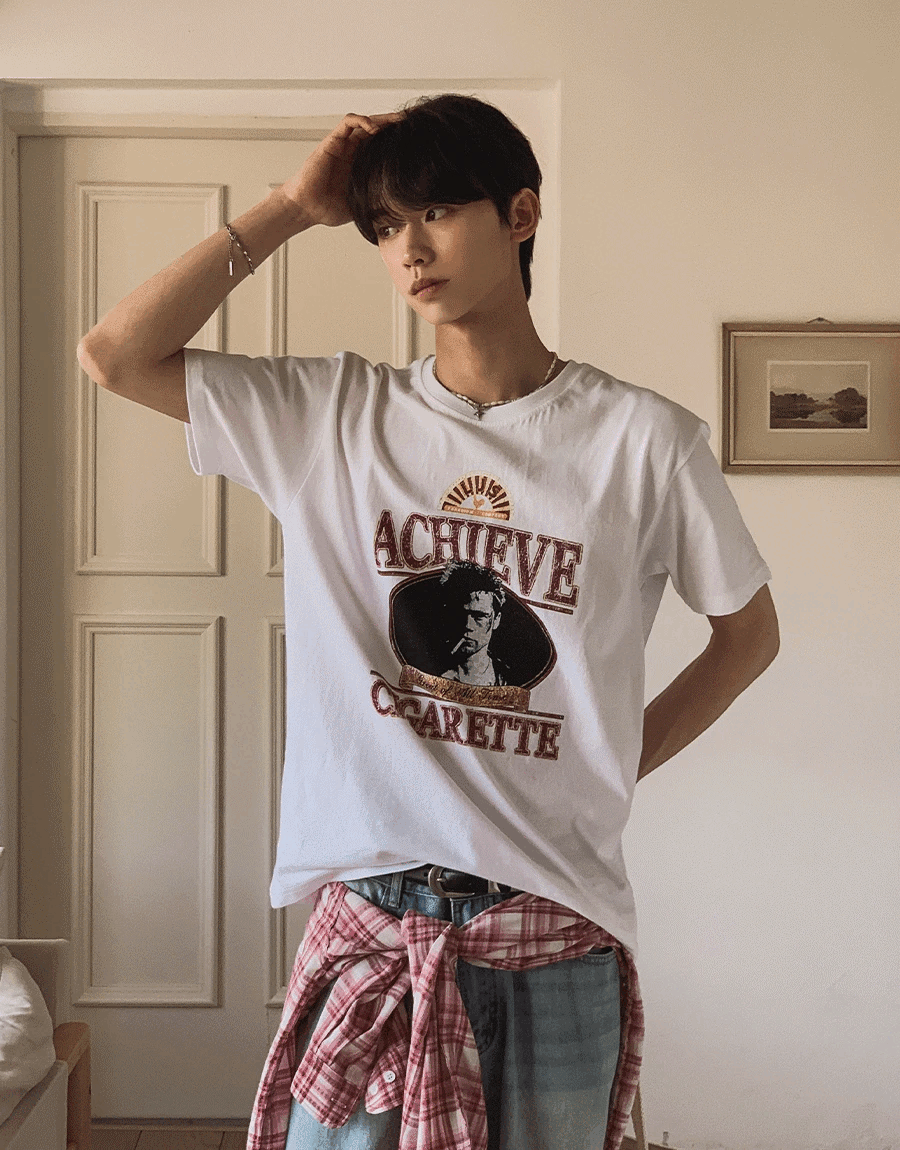 ACHIEVE 印花短袖T恤