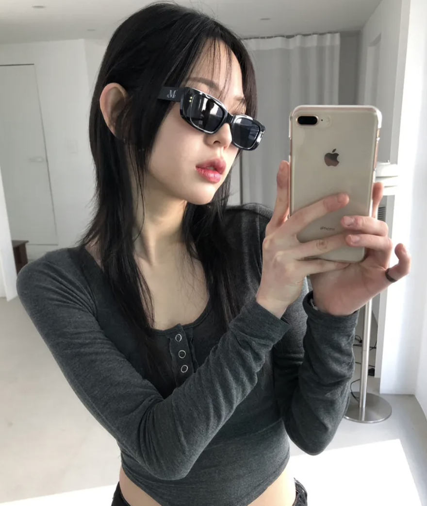 韓國🇰🇷連線 MUCENT 男女可用!! 品牌Logo標誌質感墨鏡 太陽眼鏡 墨鏡 眼鏡 情侶款 3款(任買兩件711免運)/預購