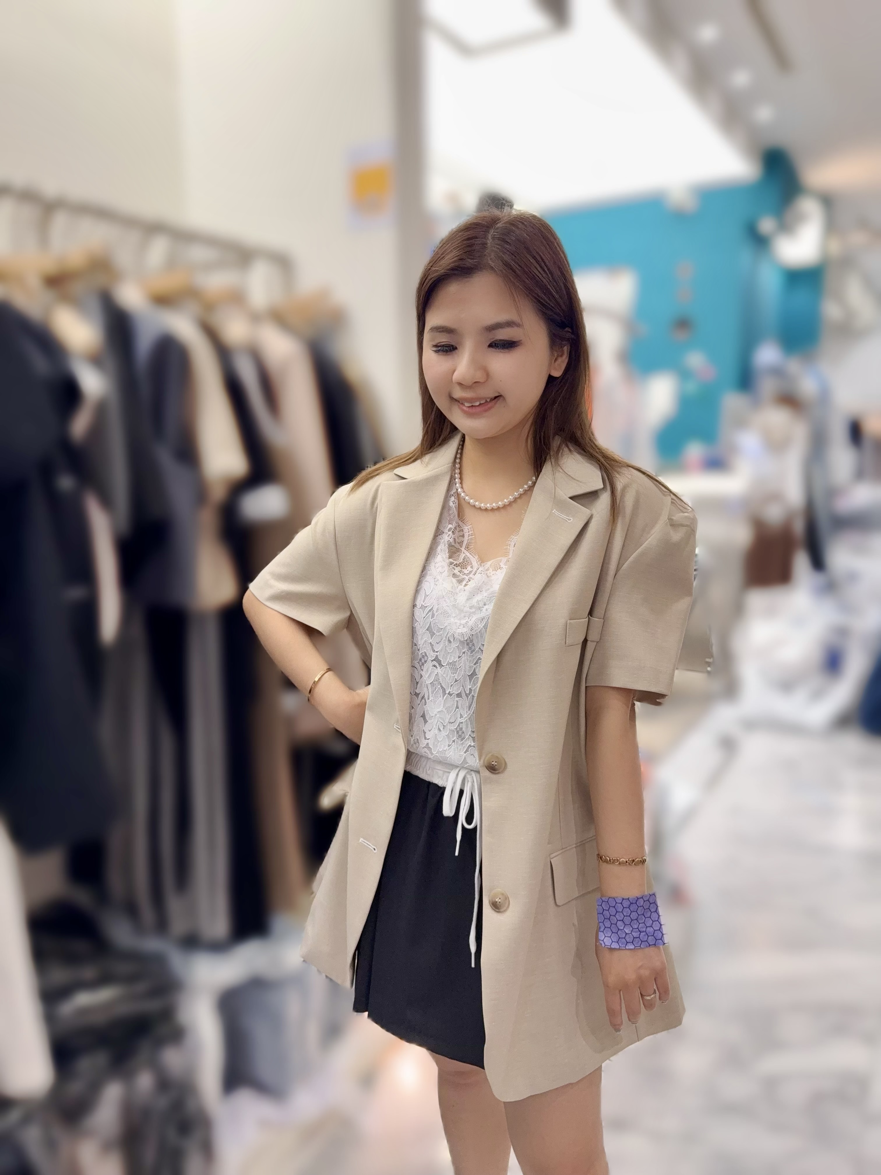 SU12 胸 44 長 29.5  $749 (一口價)