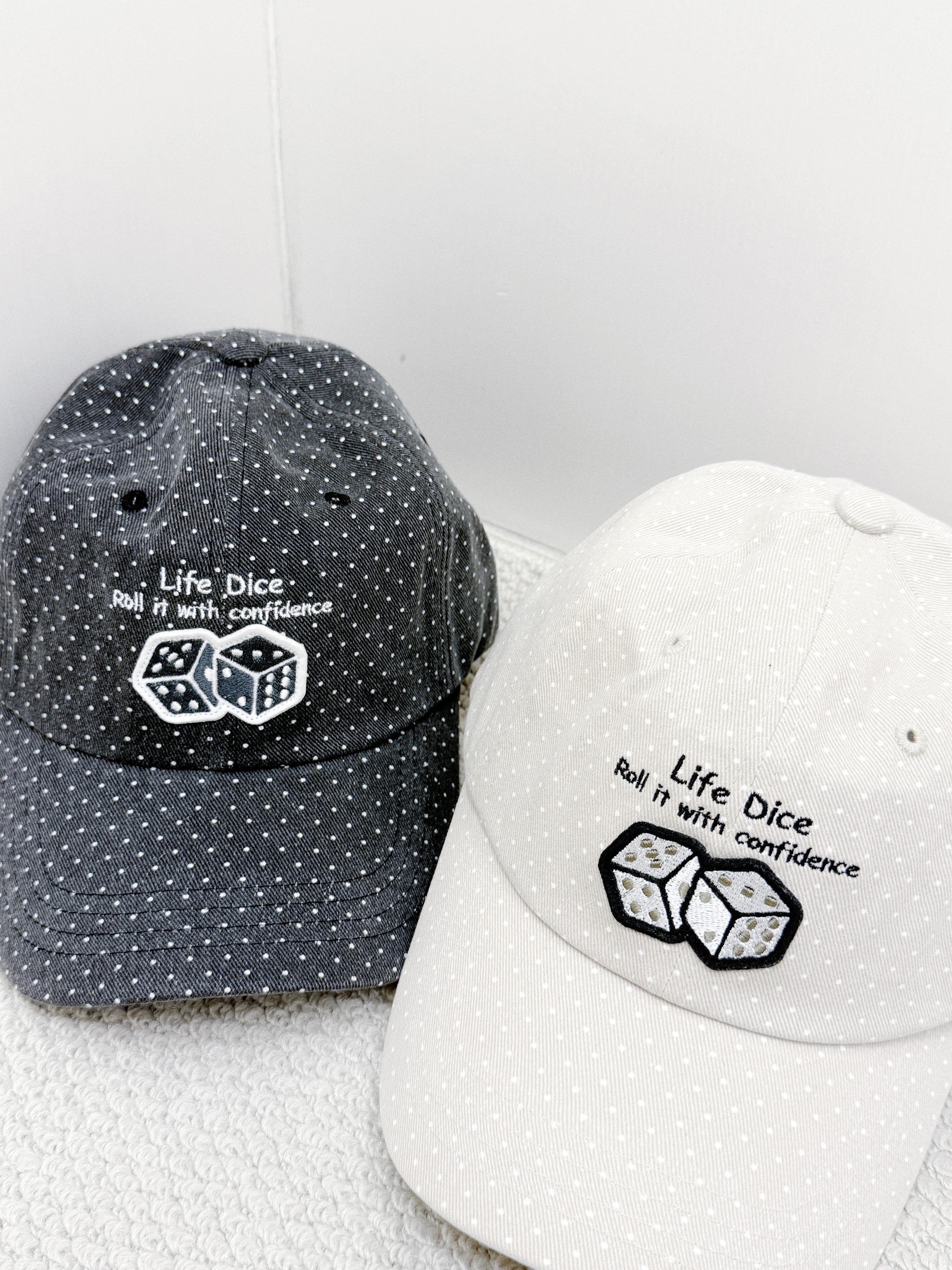 A0344｜童真感🎲⊹ ࣪ ˖ 滿滿波點Life Dice CAP帽