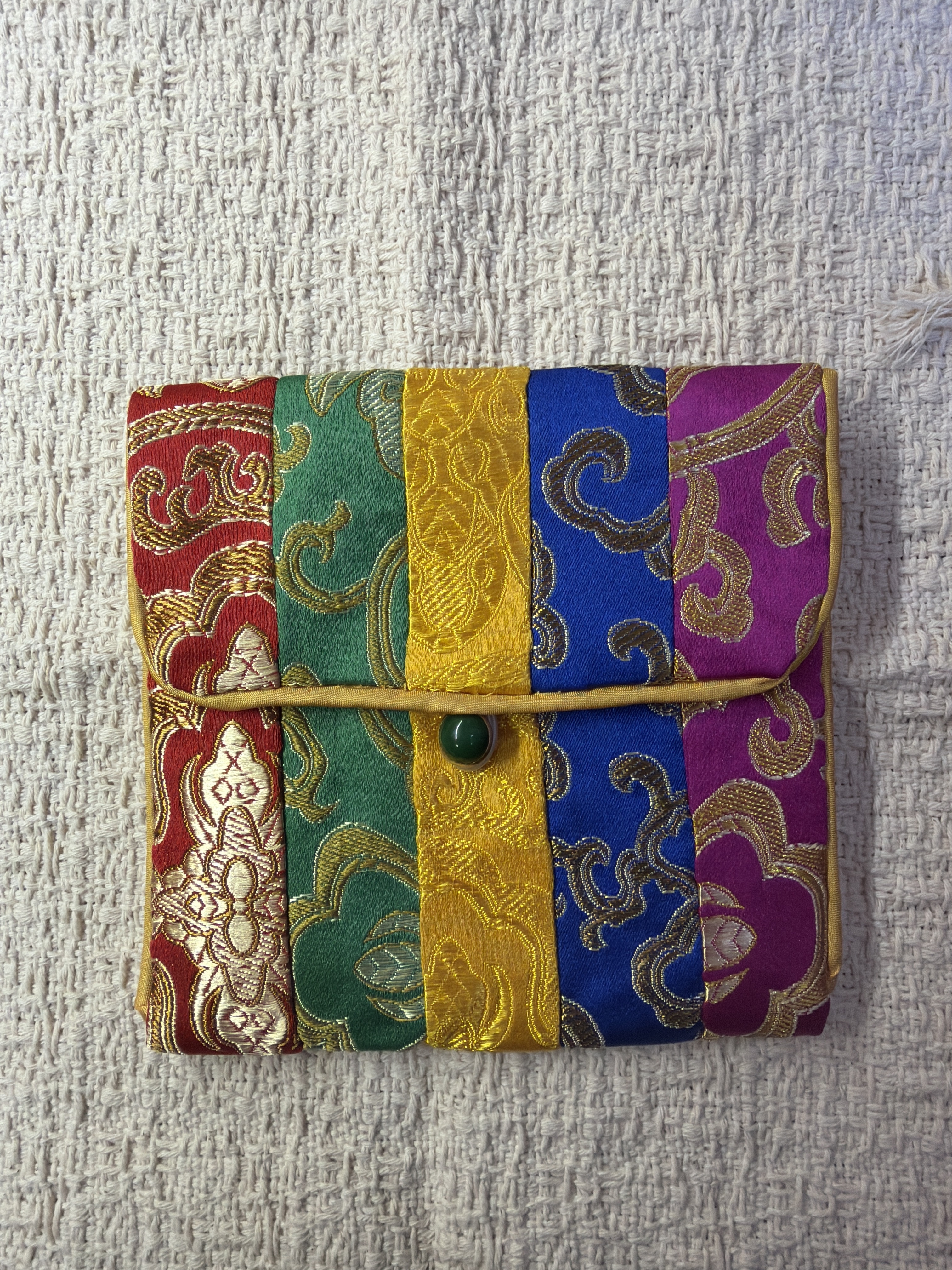 SK30 松贊林寺天珠滋養袋 (D16)