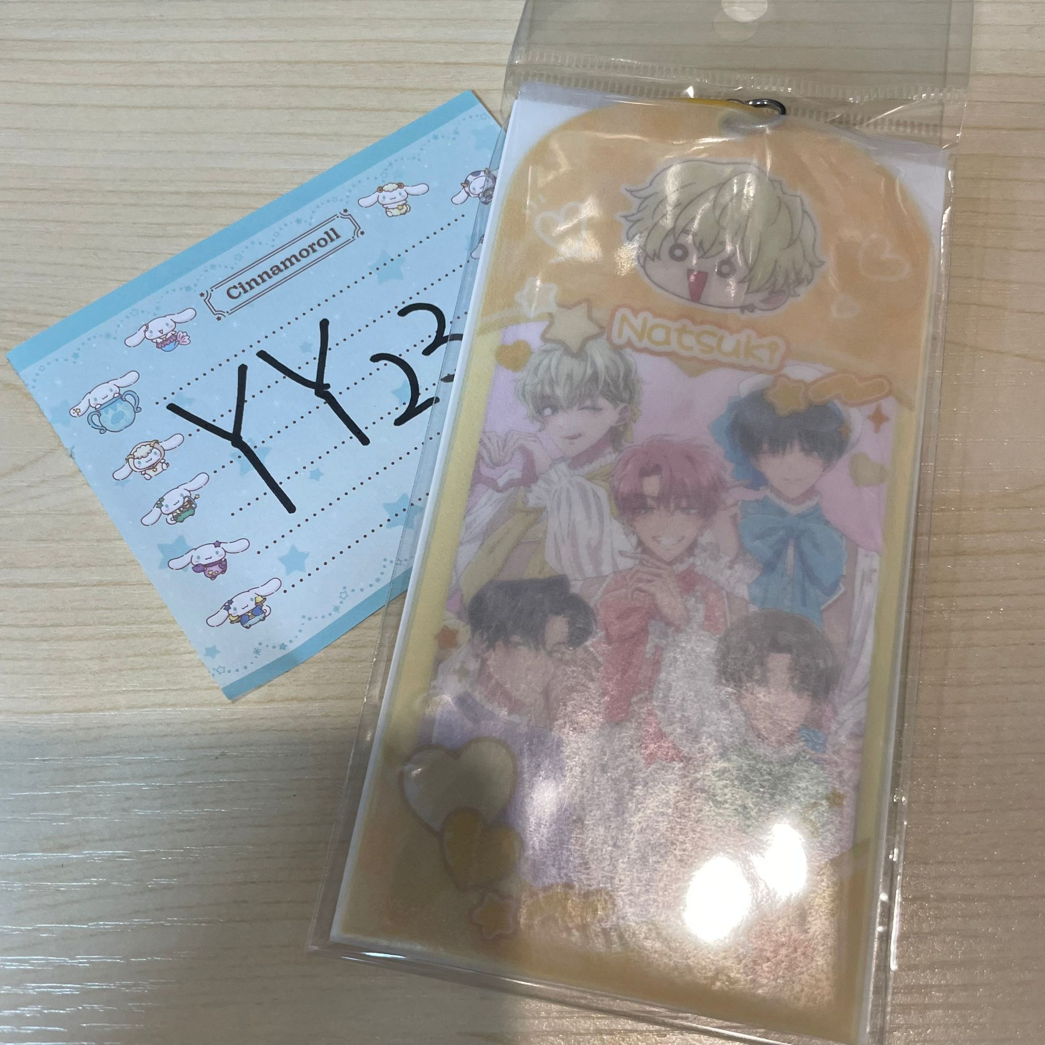 現在的是哪一個多聞！？ NATSUKI 卡套掛件 #YY23