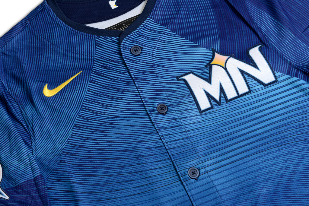 Nike 明尼蘇達雙城隊 Carlos Correa City Connect Limited Player 球衣