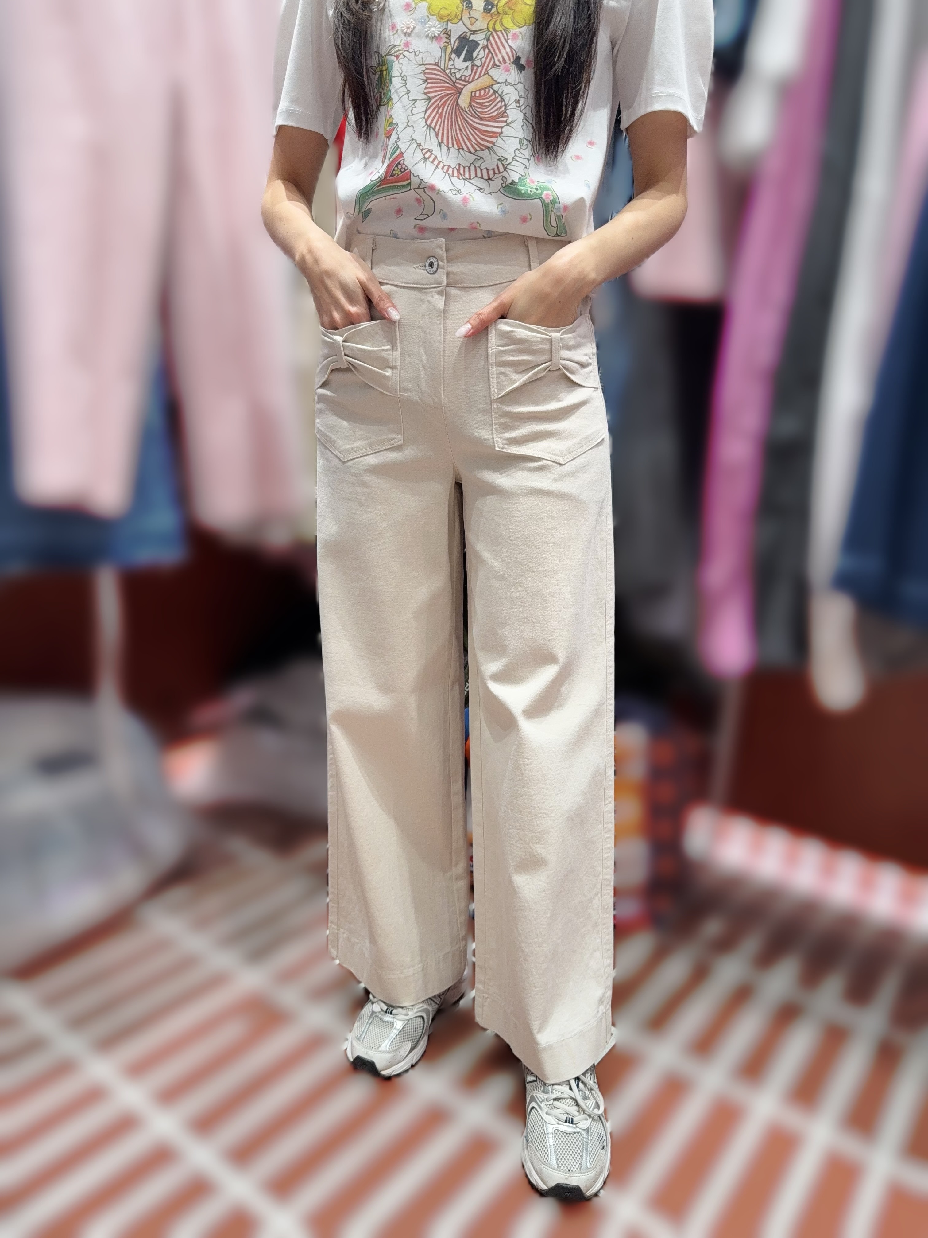 IL31  蝴蝶結橡根褲  S:腰  25 -32   HIP 36   長 38.5    /M:腰 26.5 -33.5     HIP 37.5  長40    /L:腰 28-35     HIP 39   長 40   $ 459(一口價)