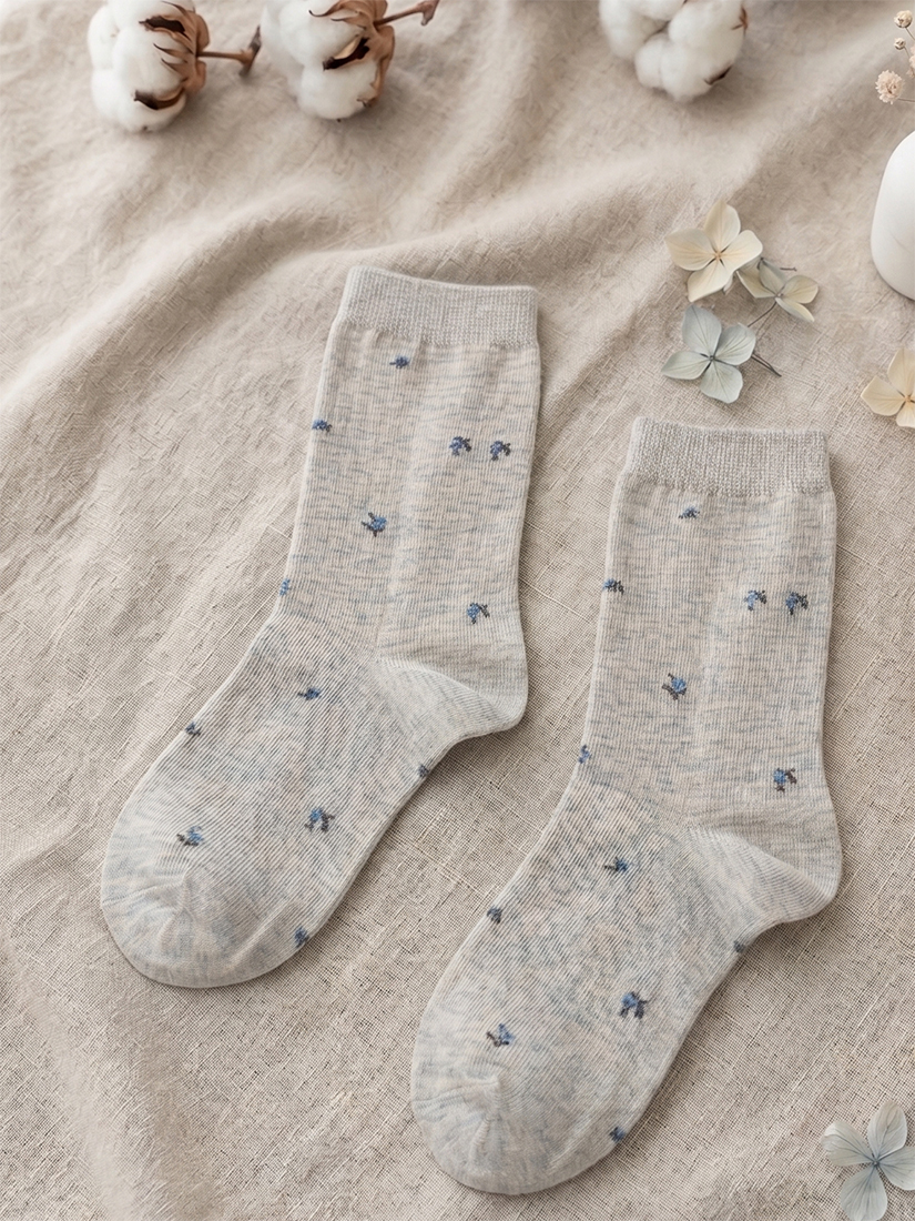 日系微甜清新小碎花坑條中筒襪