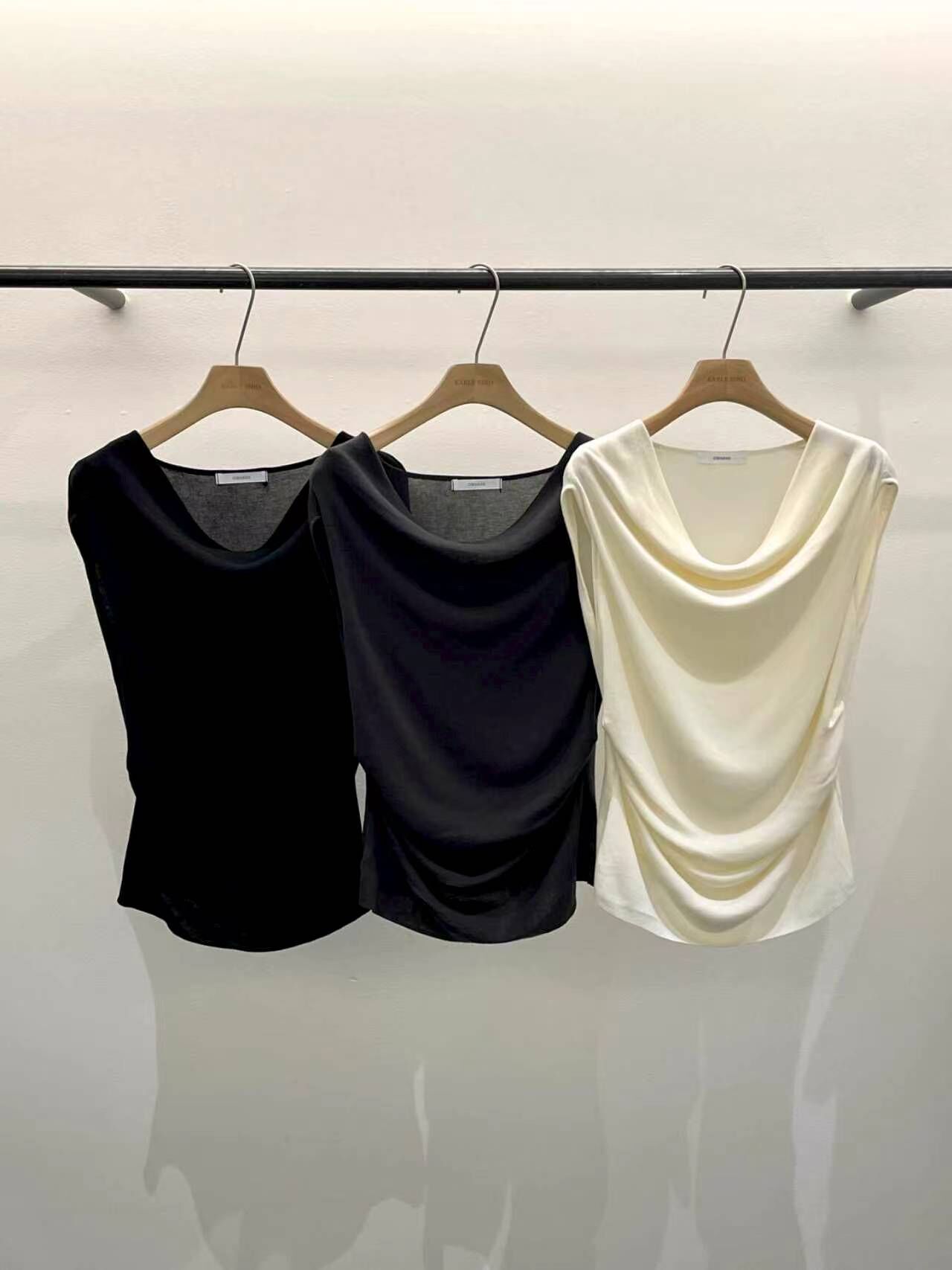 OB6140 垂墜無袖上衣