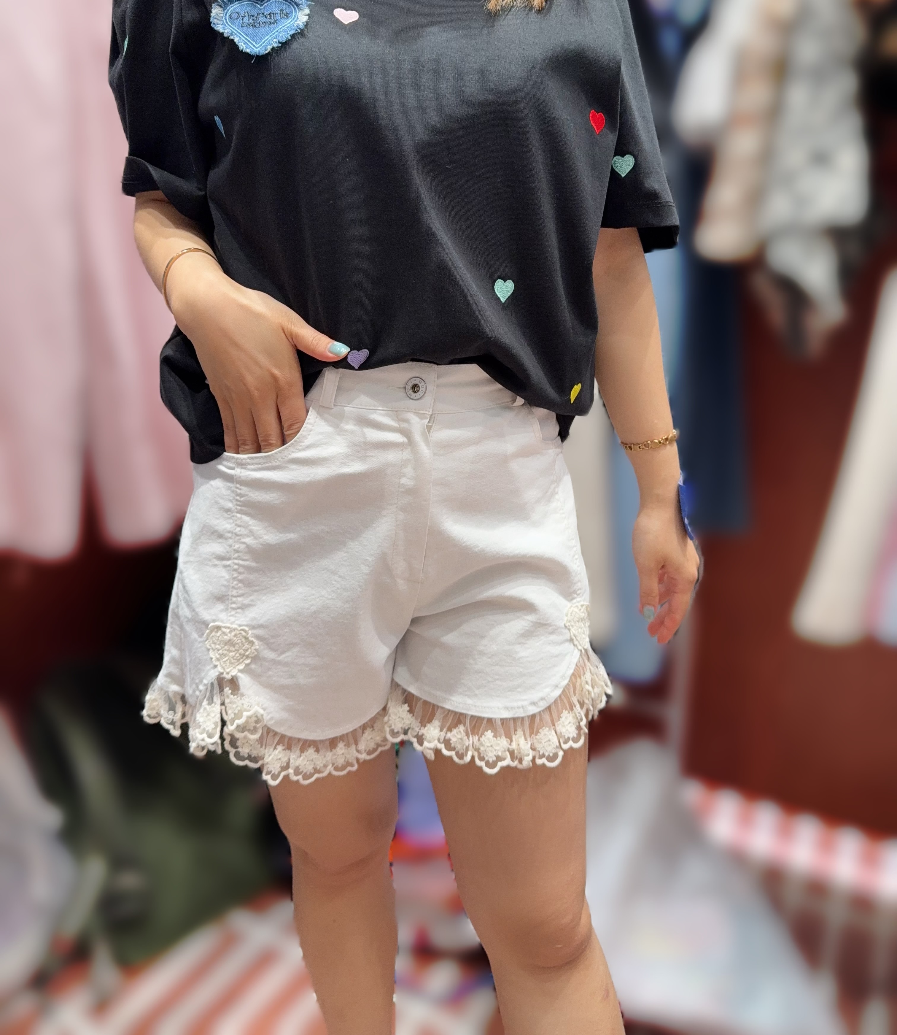 IL45  心心短褲   S:腰26 -30   HIP39-41     長14.5     /M:腰 27 .5  -31.5  HIP 40.5 -42.5 長14.5    /L:腰29-33     HIP42 -44  長 14.5  $499 (一口價)