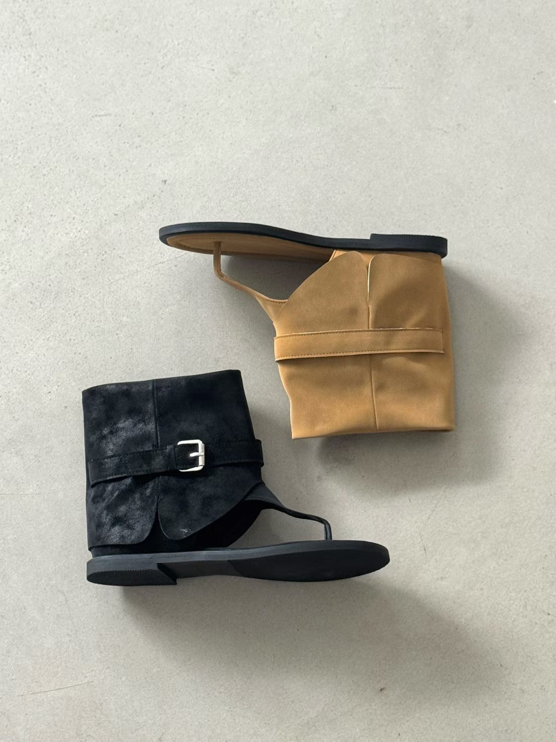 SH6118 人字皮帶扣短靴 *足碼*