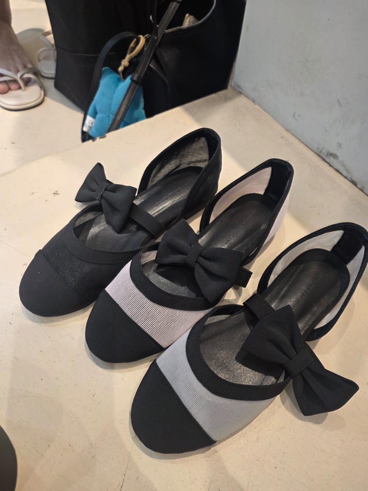 SH6119 蝴蝶結小香平底鞋 *足碼*