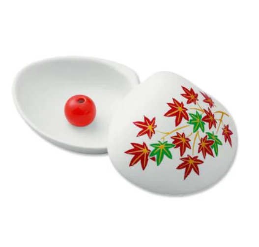 AB260425-C86-Clamshell Incense Plate – Maple Leaves  ( White）-蚌殼形陶瓷香座 (白色)-
