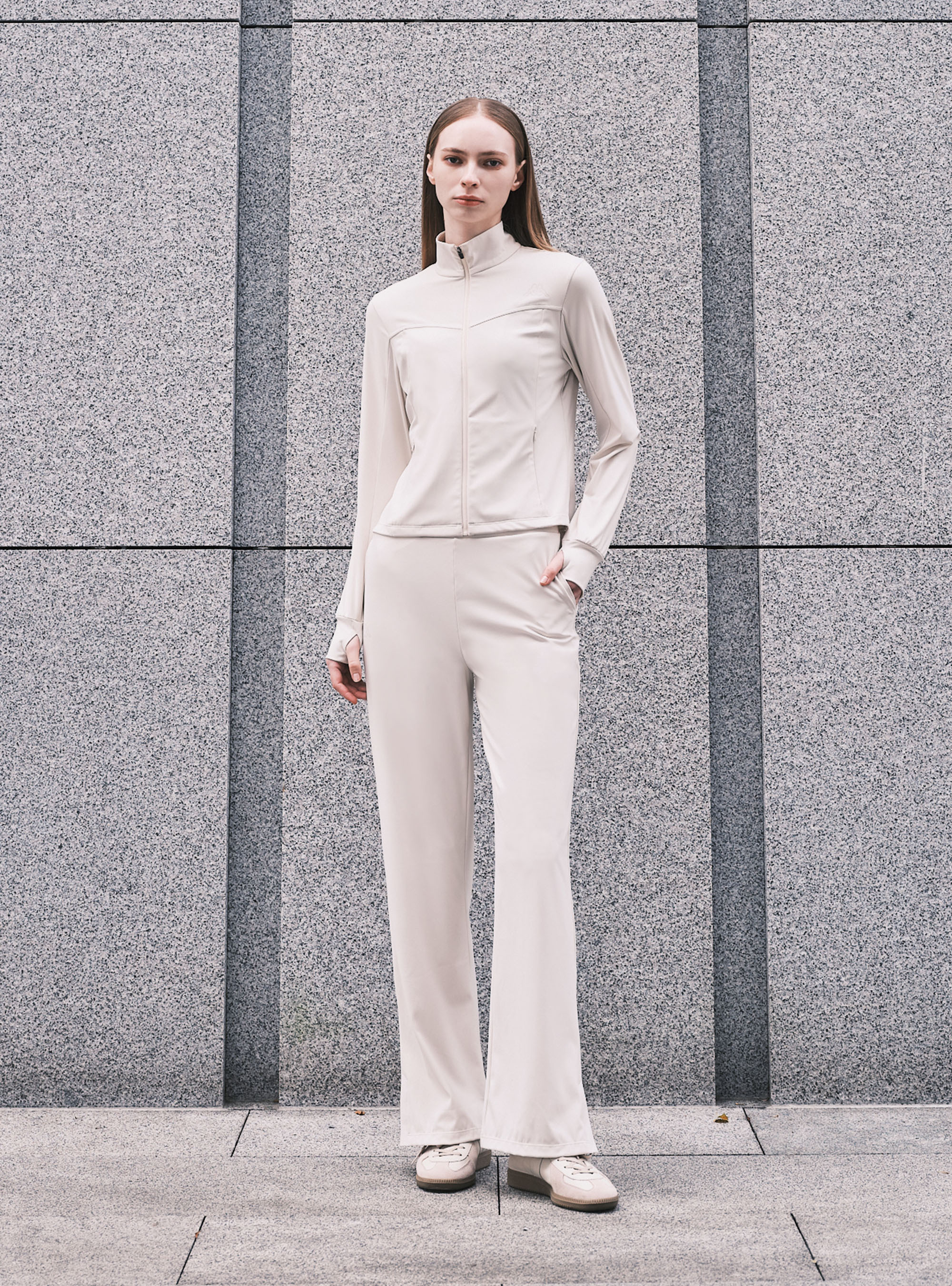 女款 防曬修身剪裁直筒運動長褲