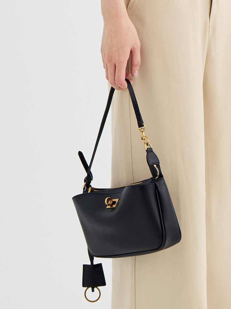 * 爆款真皮鎖扣單肩斜挎包