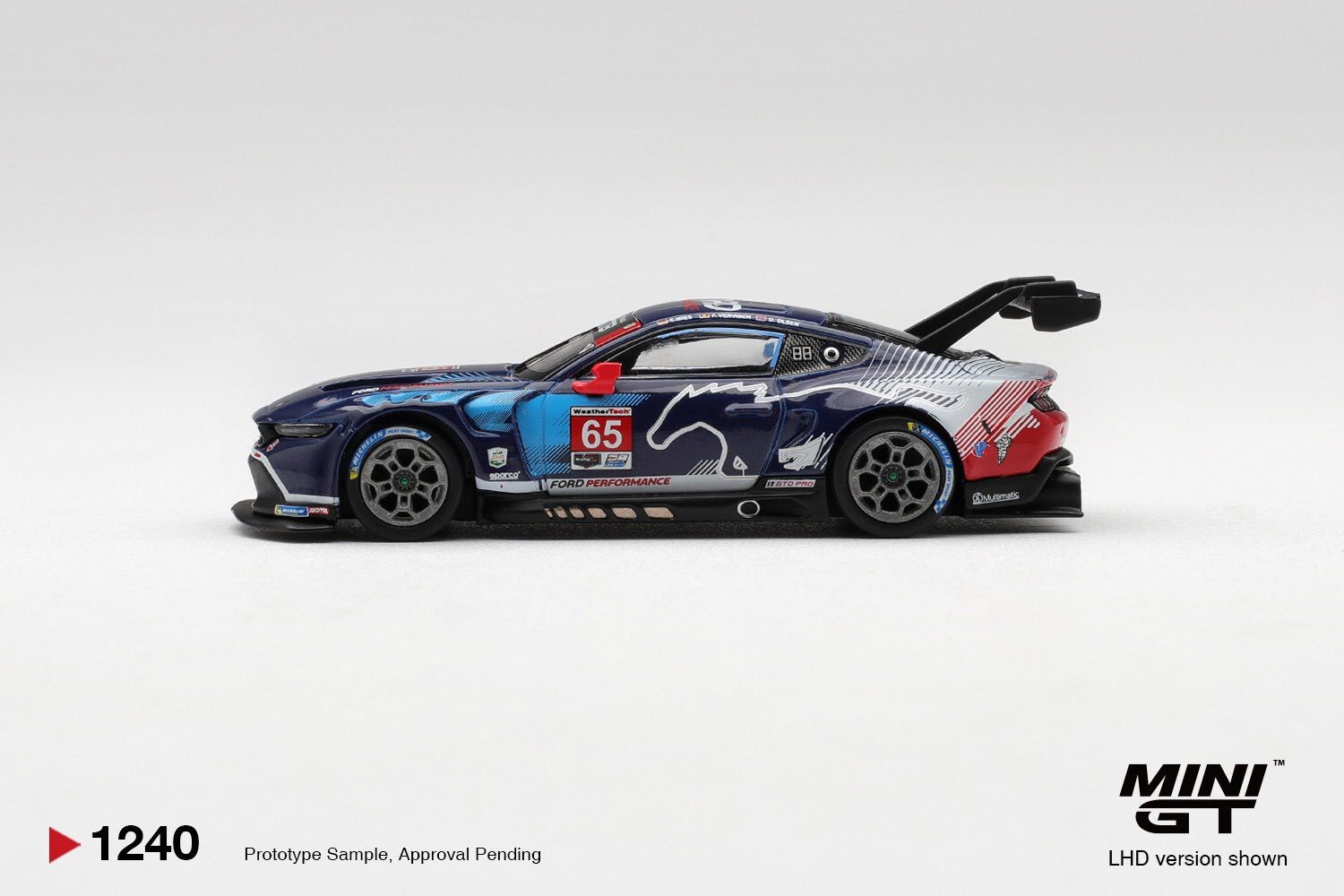 預訂:1/64 MINI GT Ford Mustang GT3 #65 Ford Multimatic Motorsports  2025 IMSA Daytona 24 Hrs Winner (MGT01240-L)