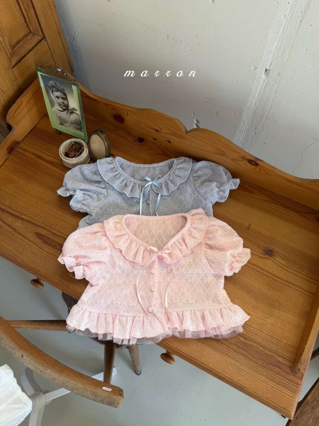 正韓夏Marron 小童兩色溫柔花邊罩衫