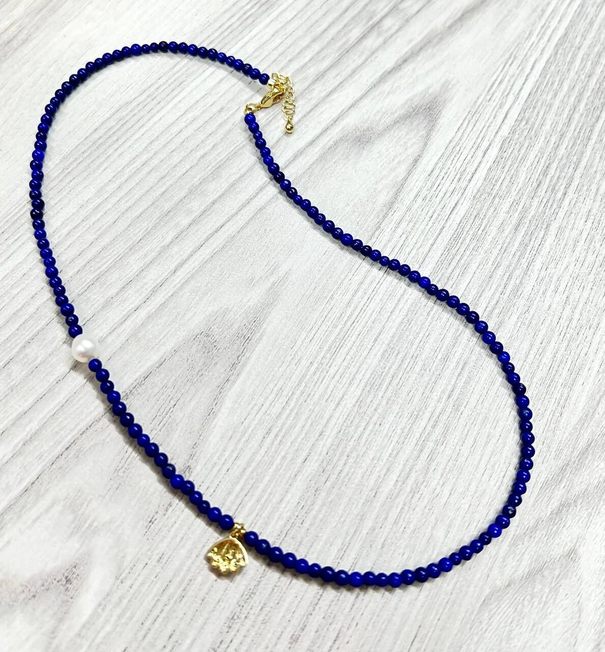 [S] GEMZ & CO LPSA LAPIS LAZULI ADJUSTABLE NECKLACE WITH PEARLS & GOLD SHELL CHARM, C88 (C88)