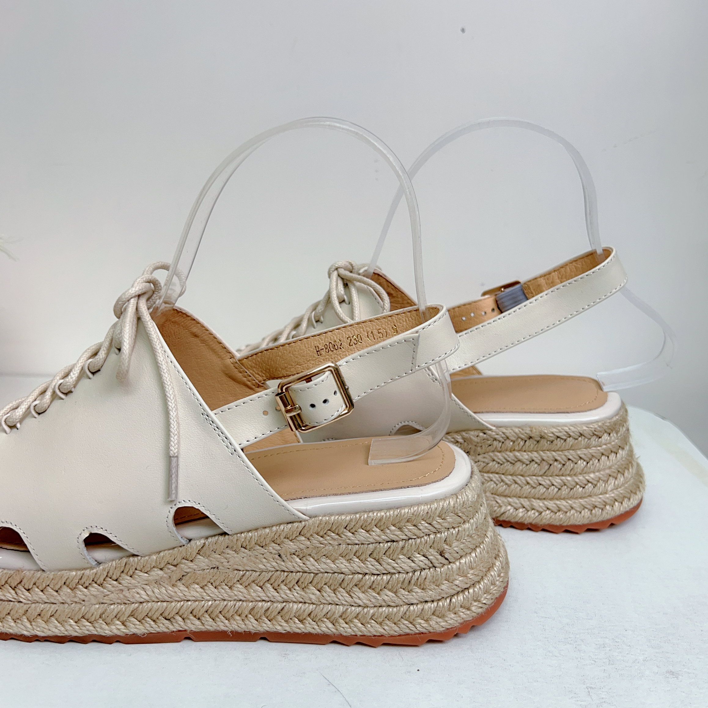 高質牛皮羅馬涼鞋(正常碼35-40 )(前踭1吋/後踭2吋) H8062 #2804