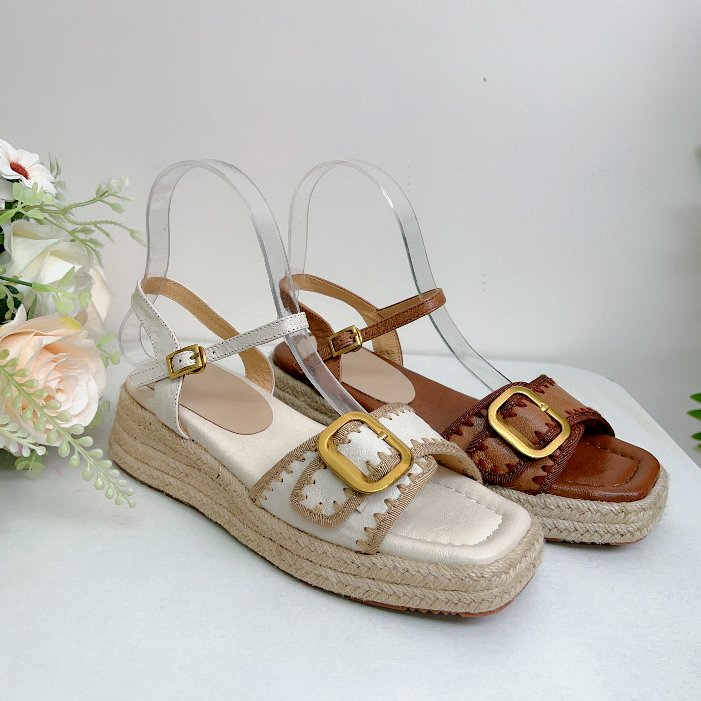 高質牛皮休閒涼鞋(正常碼35-40 )(前踭1吋/後踭2吋) #1671 #2804