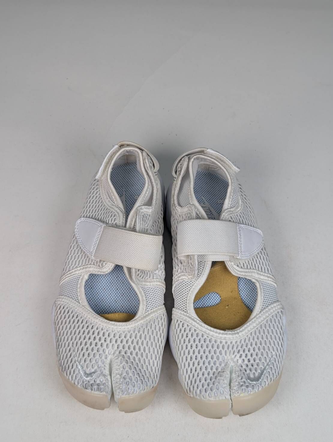 微瑕疵-左右腳鞋面鞋底泛黃鞋盒內襯髒汙 848386-100 W7 W NIKE AIR RIFT BR 忍者鞋 白色
