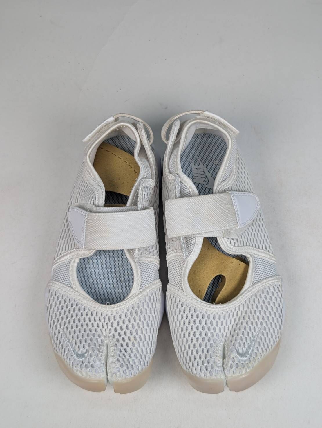 微瑕疵-左右腳鞋底鞋面泛黃 848386-100 W7 W NIKE AIR RIFT BR 忍者鞋 白色