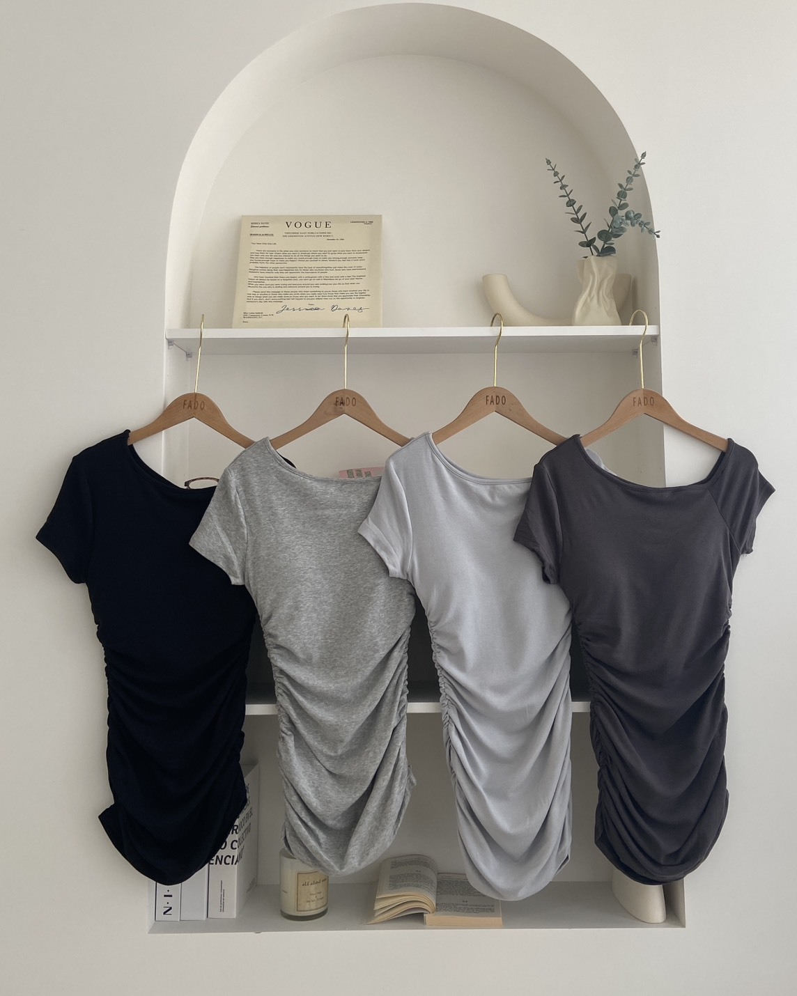 法朵Fado shop｜附bra斜肩皺纖短洋 6205004 四色 短袖洋裝