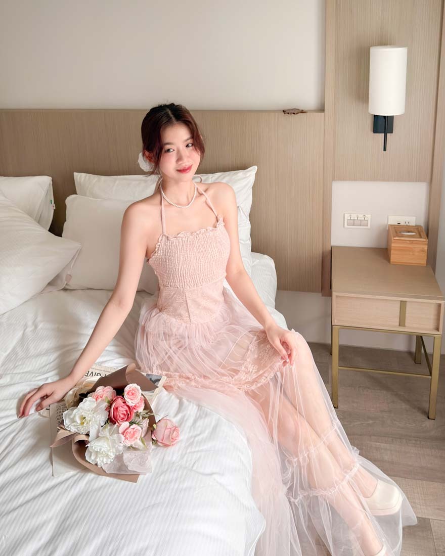 LINA LINA唯美甜絮蕾絲網紗透肌裙擺平口洋裝-玫瑰粉