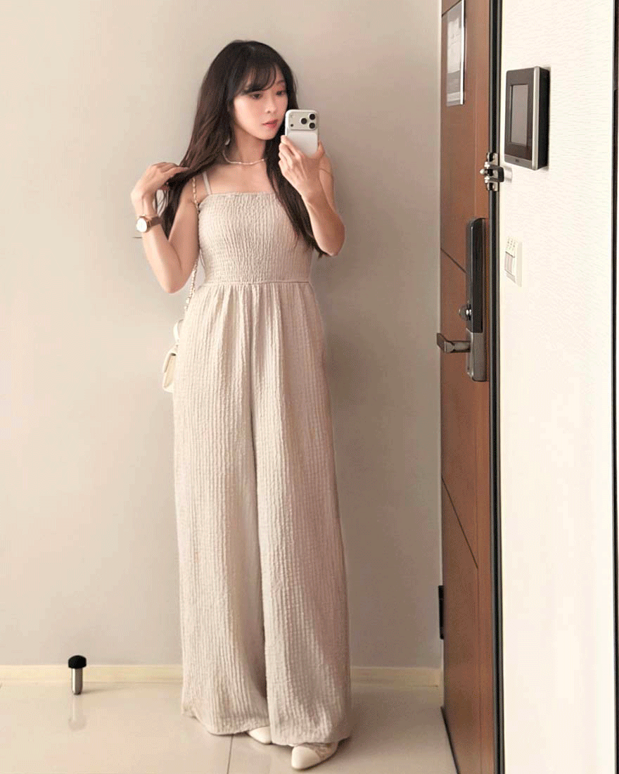 LINA LINA沁涼美學純色立體壓紋細肩帶連身褲-灰杏