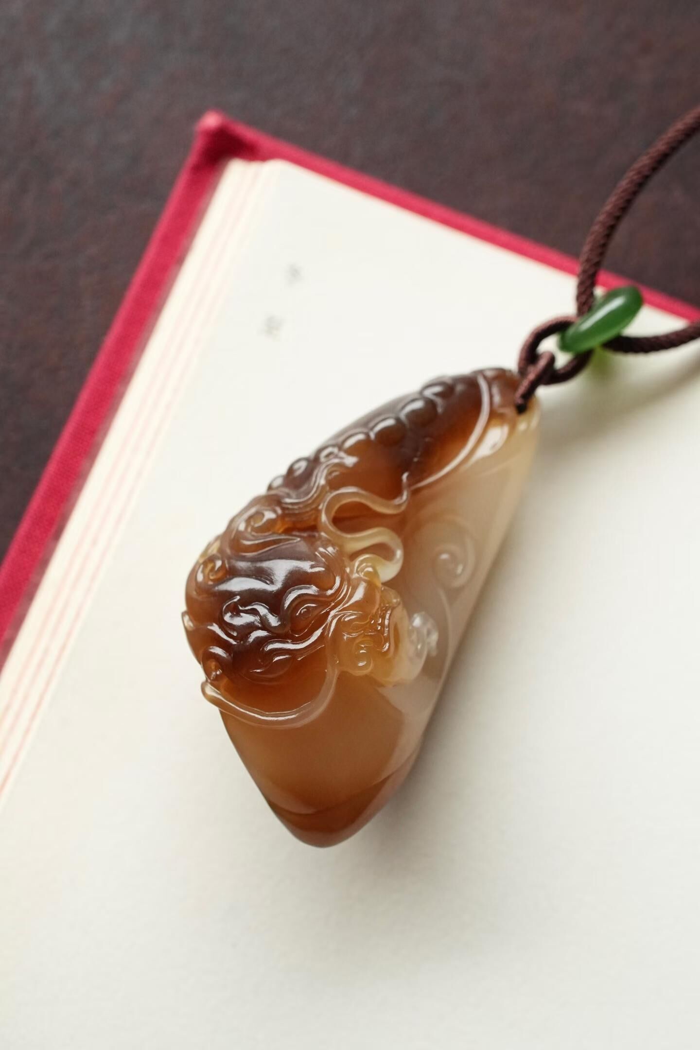 414451 和田玉金山老坑糖白料“祥龍獻瑞”掛件