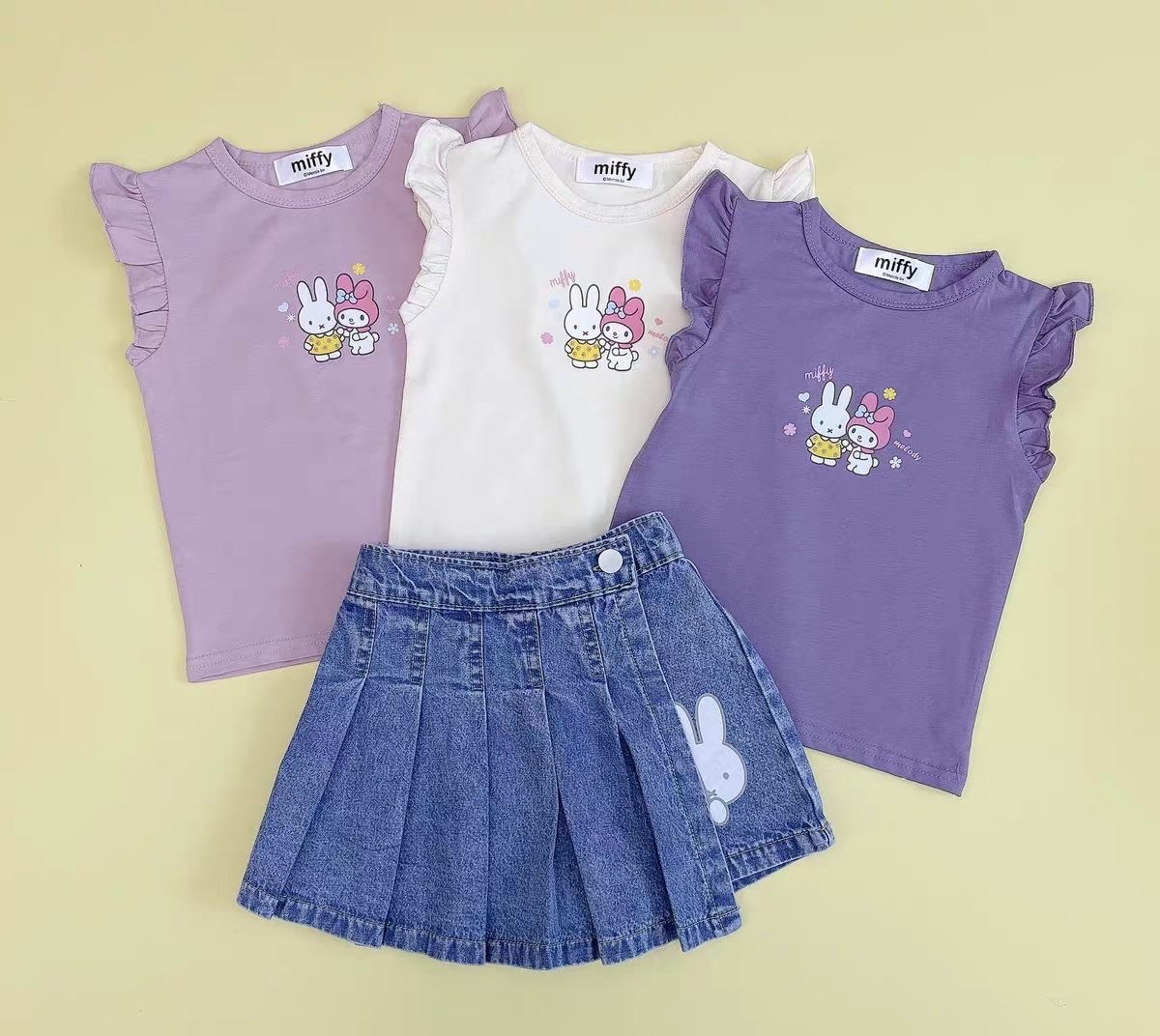🐰𝐌𝐢𝐟𝐟𝐲 x 𝐌𝐞𝐥𝐨𝐝𝐲 木耳邊背心/牛仔百褶裙