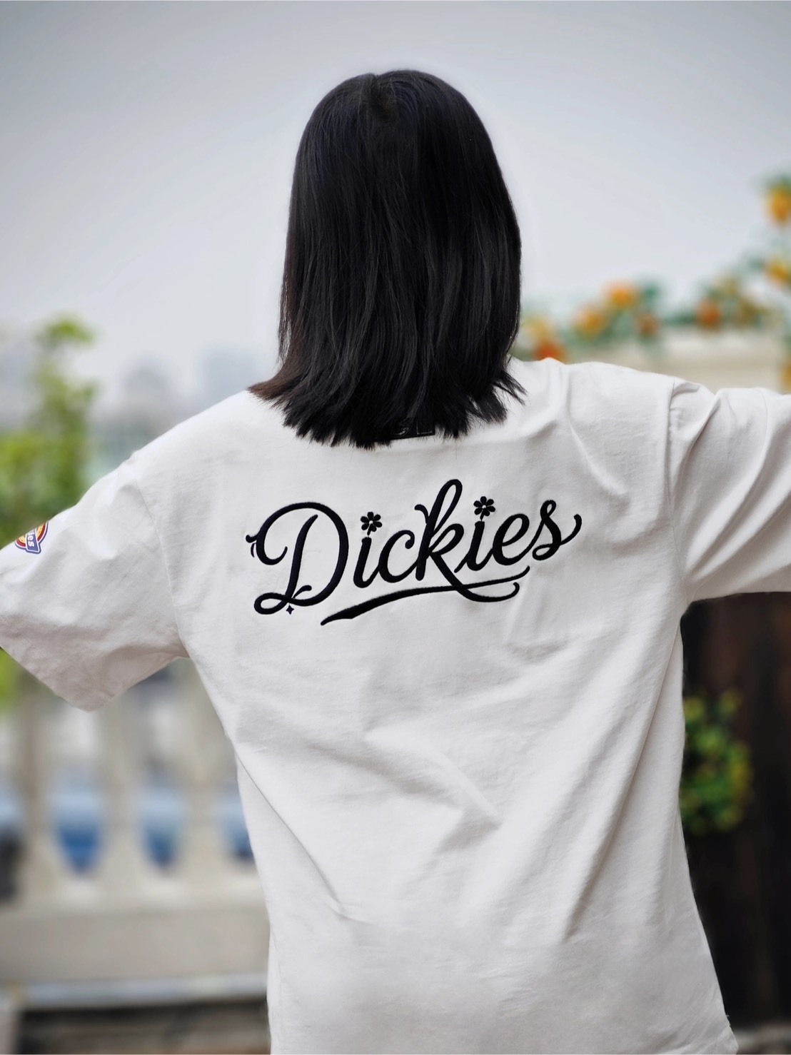 【預購】Dickies 純棉 刺繡 草寫字母 花卉Logo 寬鬆 圓領 短袖 T-shirt 多色