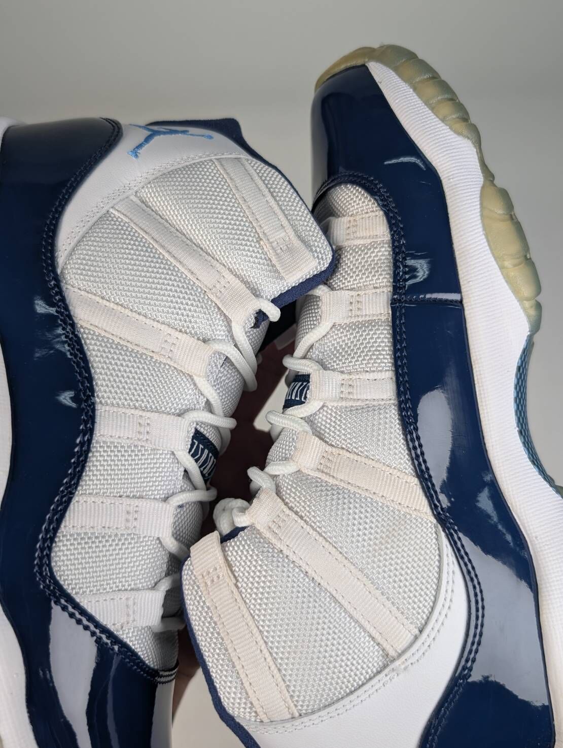 微瑕疵-左右腳鞋面鞋底泛黃 378038-123 5Y AIR JORDAN 11 “WIN LIKE ’82” GS  女款