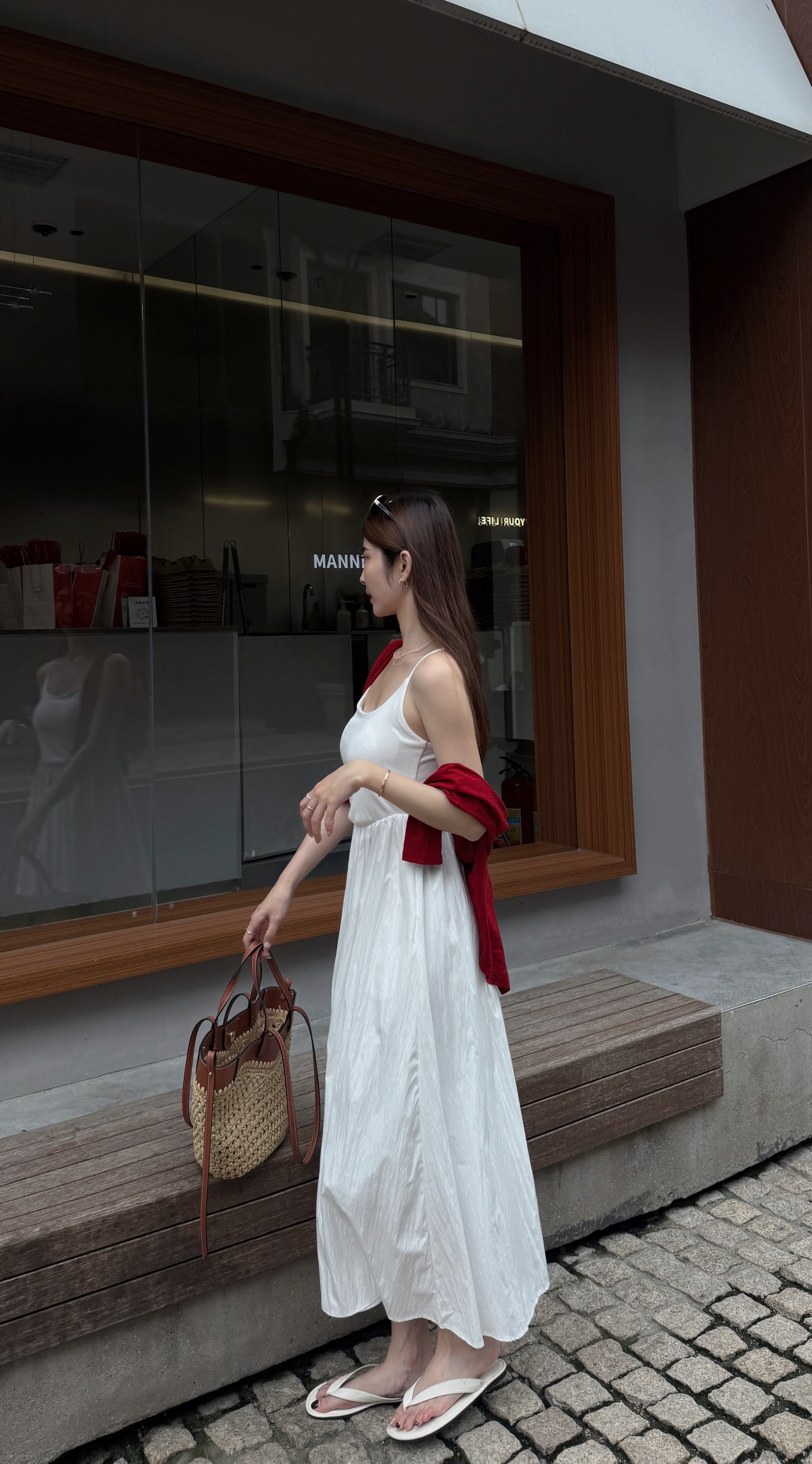 美夏時光-可調節帶bra長洋裝（ 2 colors )