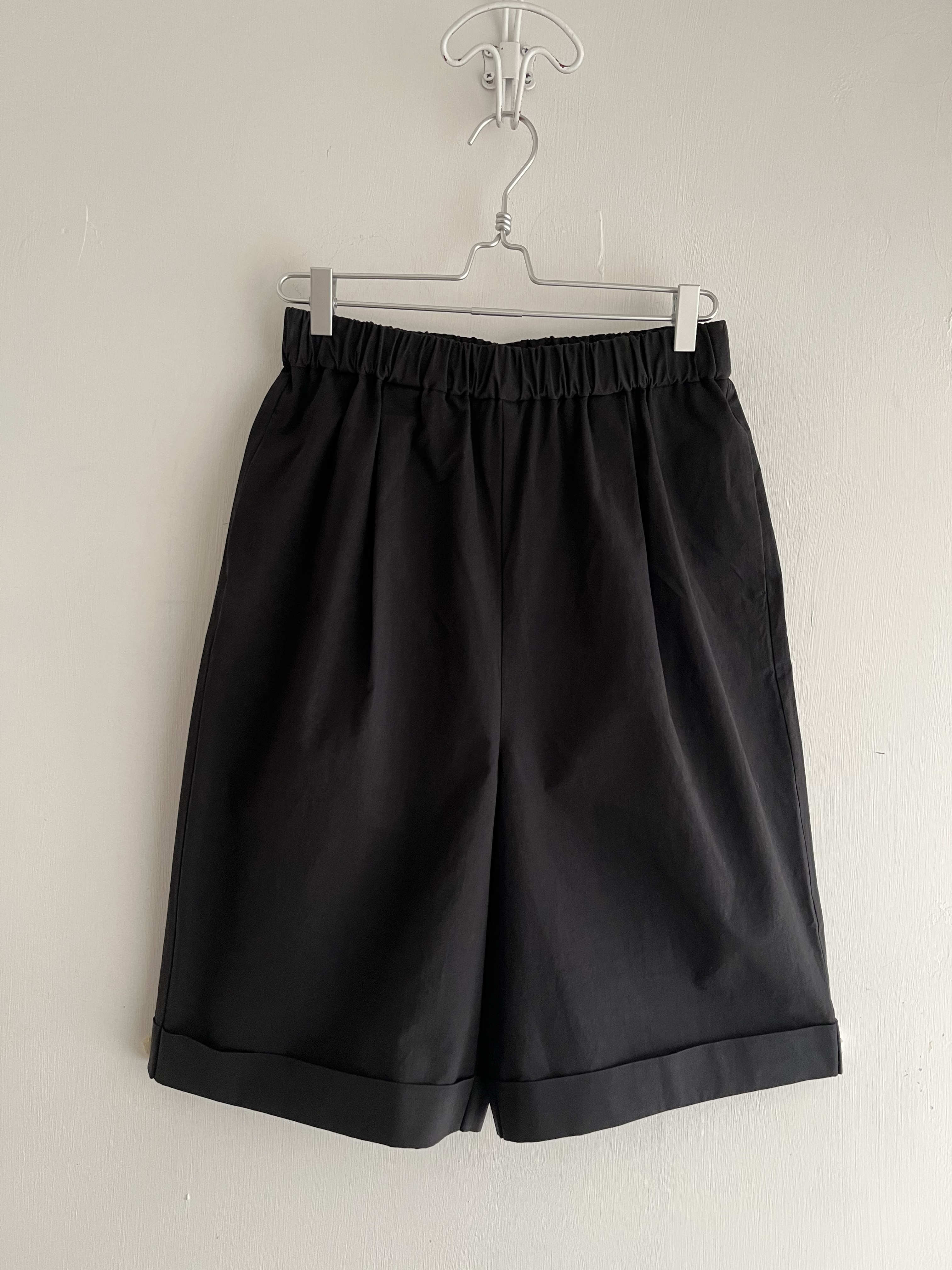 日本製DIARIES黑色西裝短褲