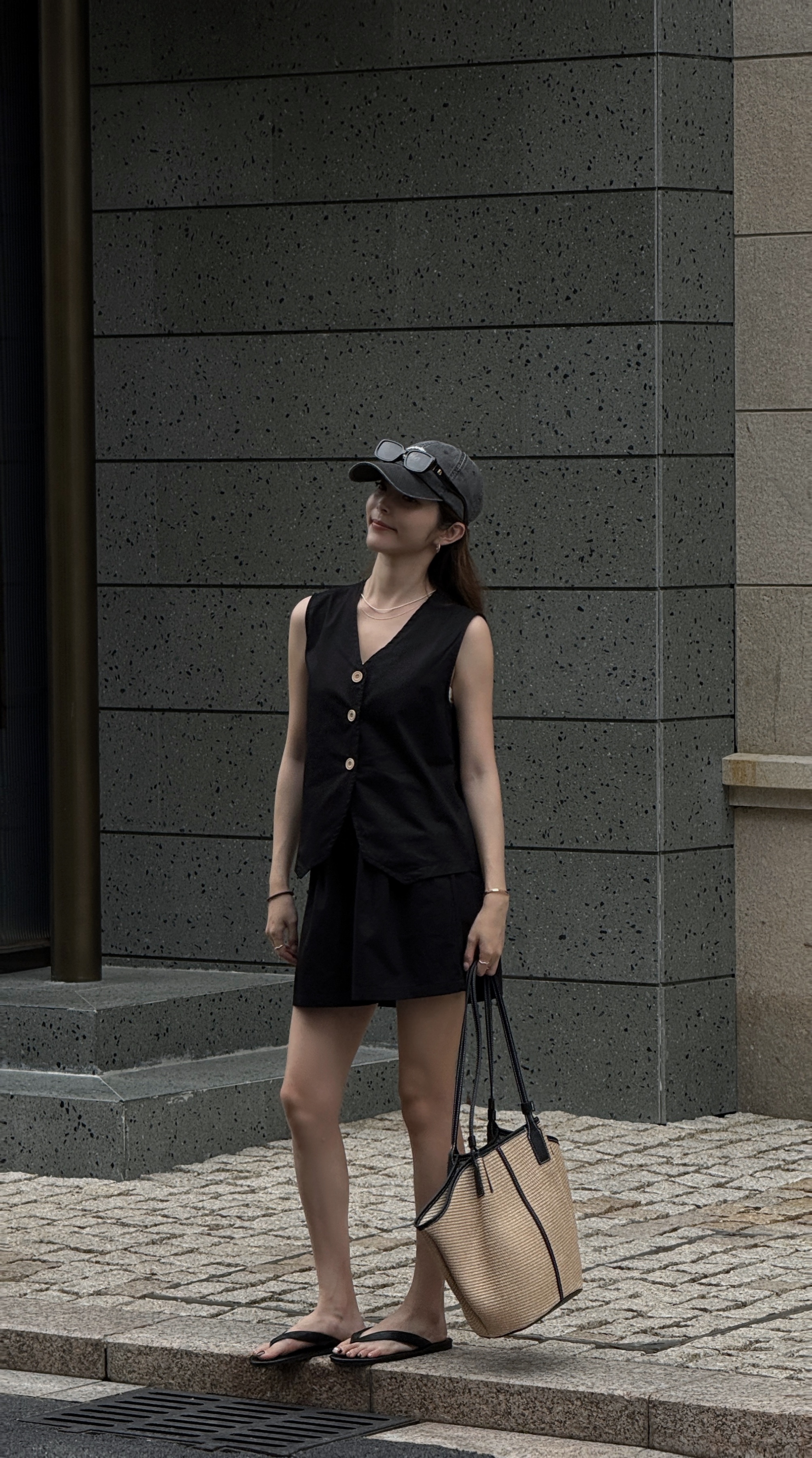 老錢風琥珀釦無袖套裝