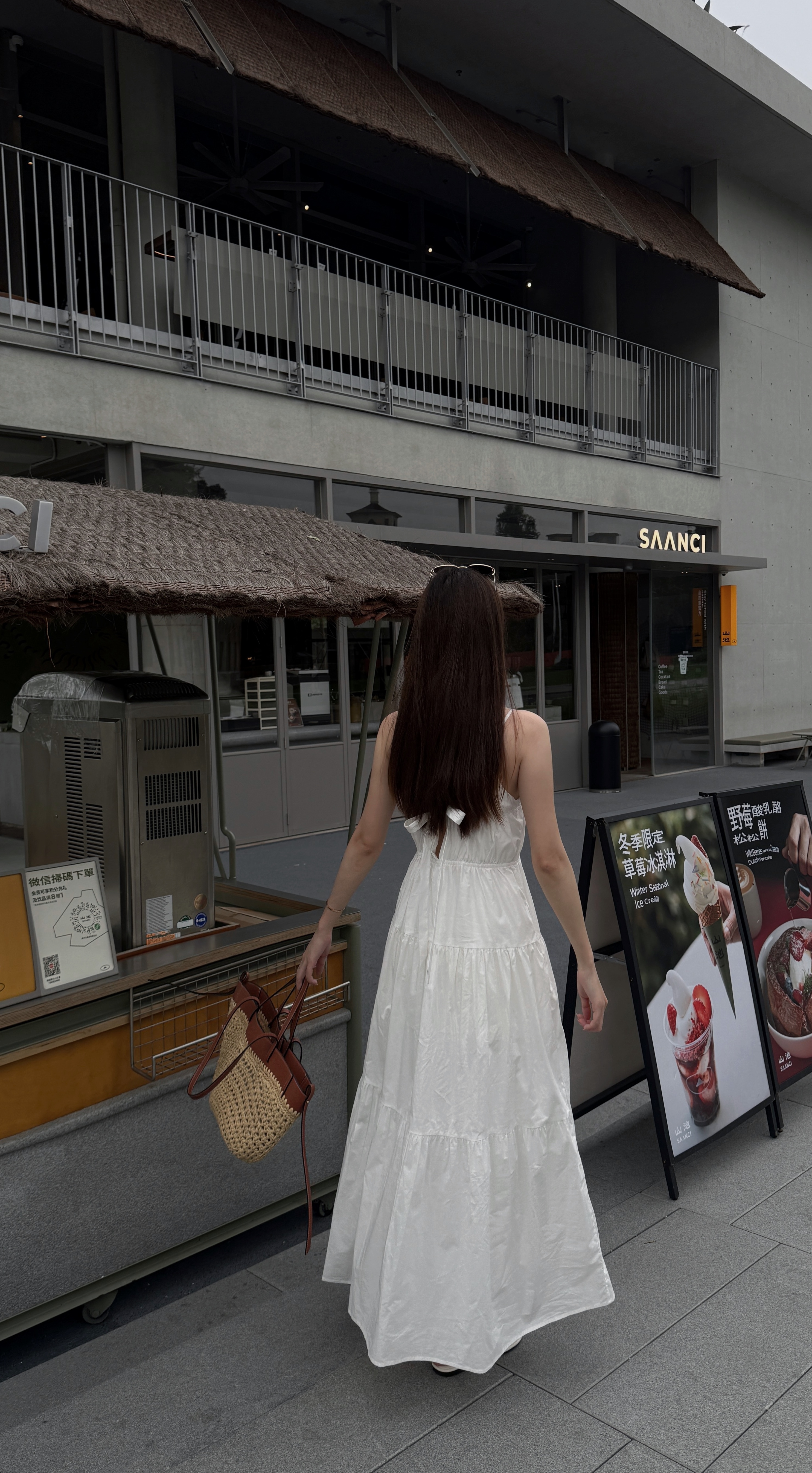 夢回南法後細肩綁帶蛋糕洋裝✨