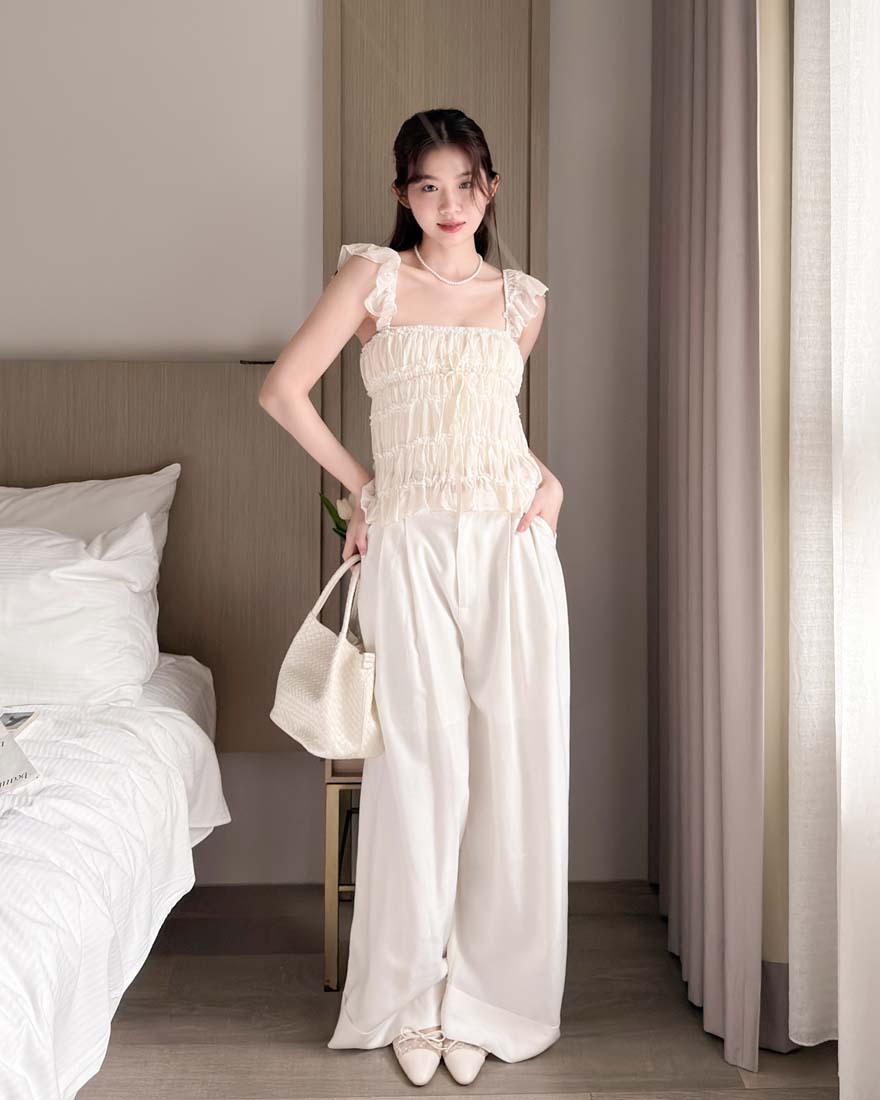 LINA LINA心動甜氛層次蕾絲滾邊抓皺蝴蝶結上衣-奶油杏