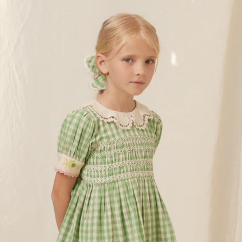 Bebe Organic 花朵造型格紋蕾絲髮圈 Tilia Chouchou - SS26 Green Gingham