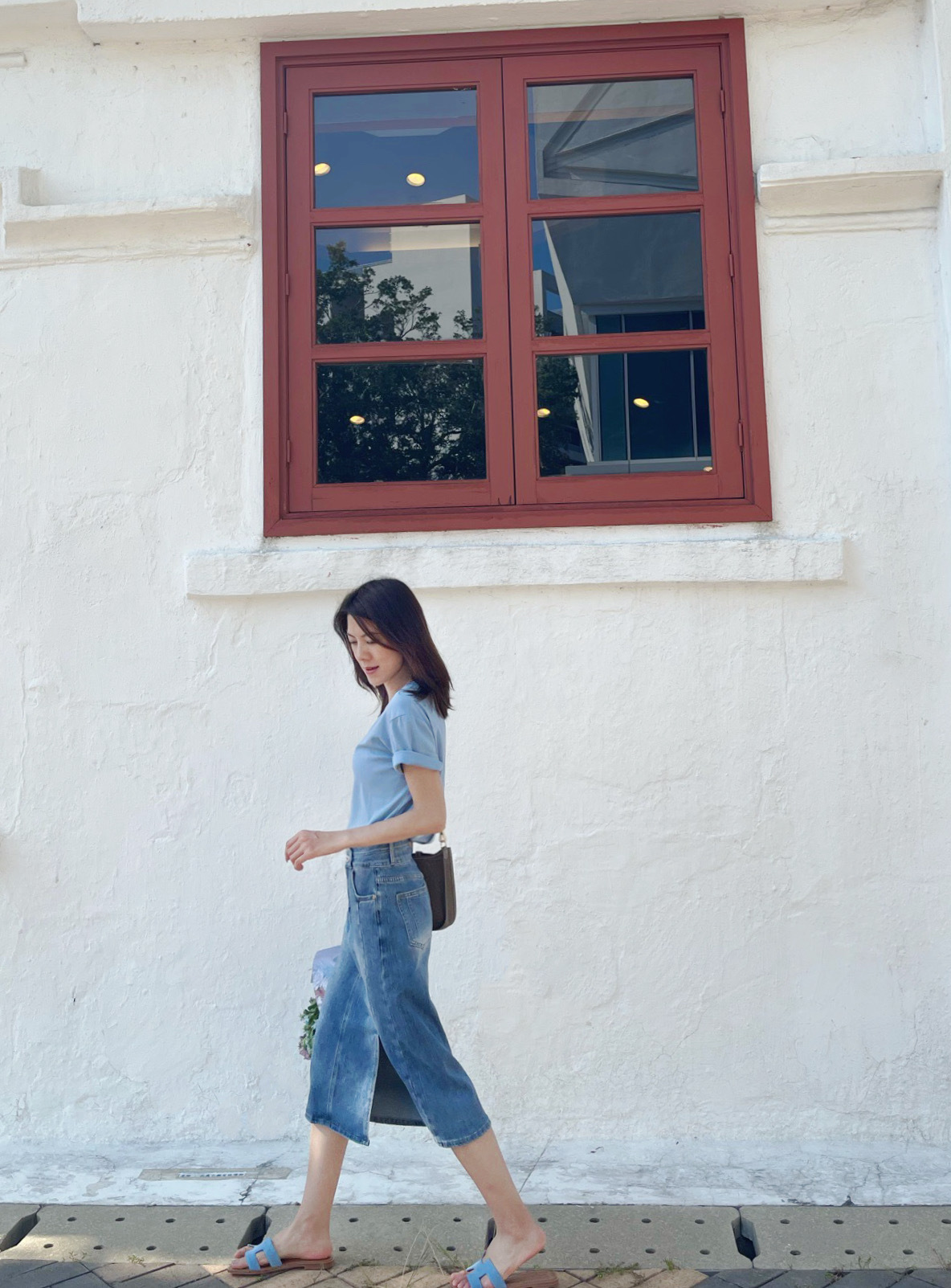 Front Slit Midi Denim Skirt_SK236L17
