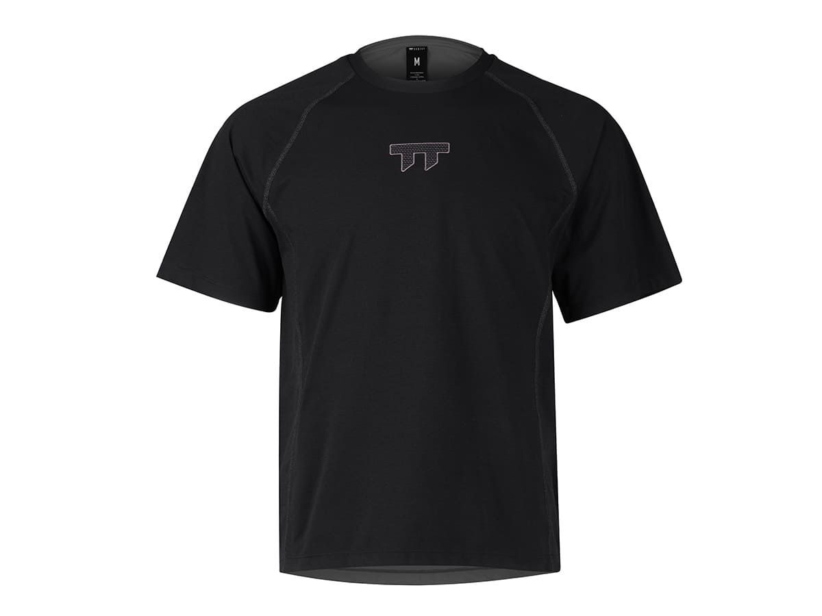 u Line Tech T-shirt 機能T恤 / 黑色