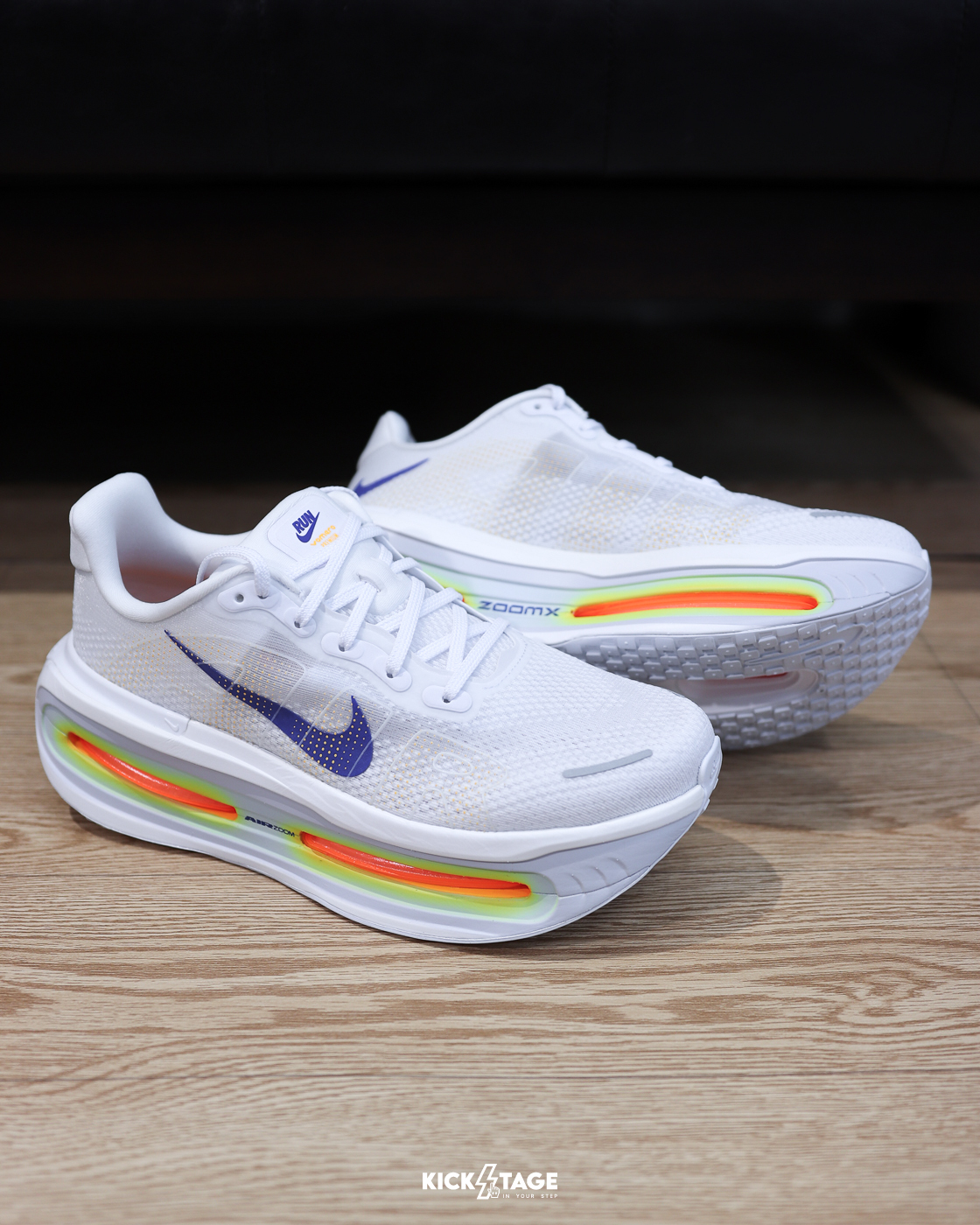 男鞋 NIKE VOMERO PREMIUM 白黃 氣墊 緩震 透氣 慢跑 運動鞋【HQ2050-101】