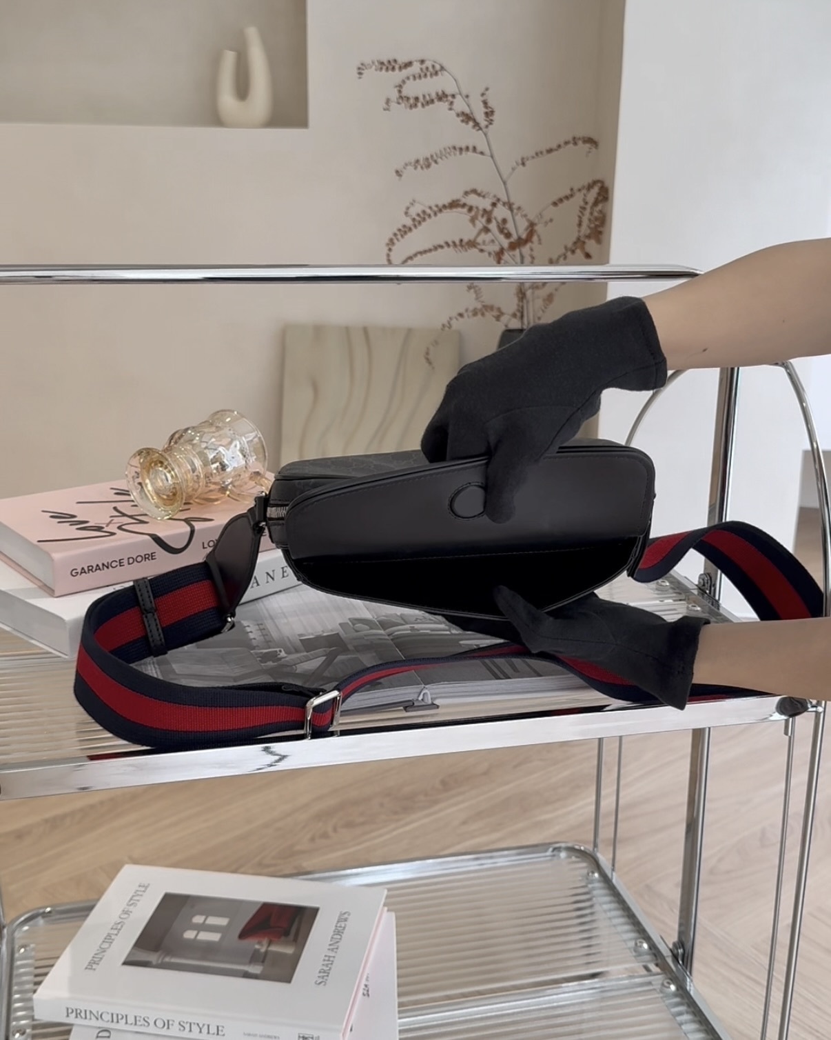 GUCCI｜CROSSBODY 小號斜跨包 黑色老花