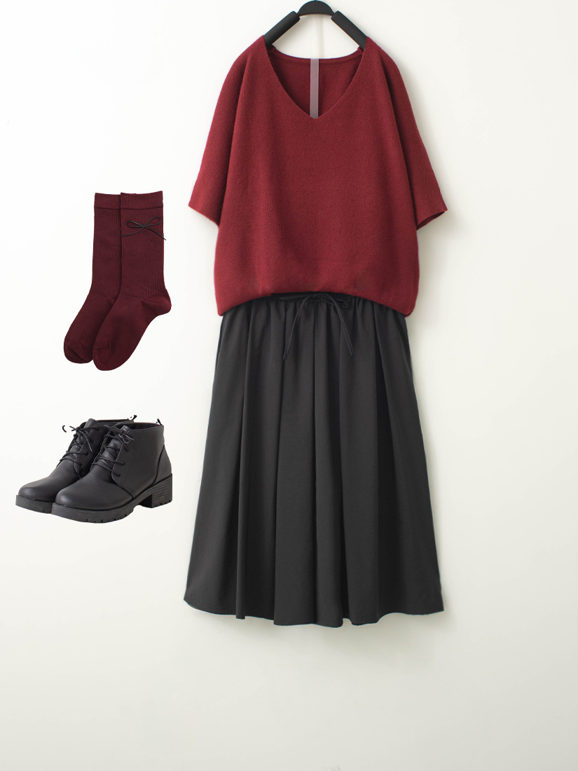 V領棉柔針織上衣鬆緊腰綁帶六分褲裙組合