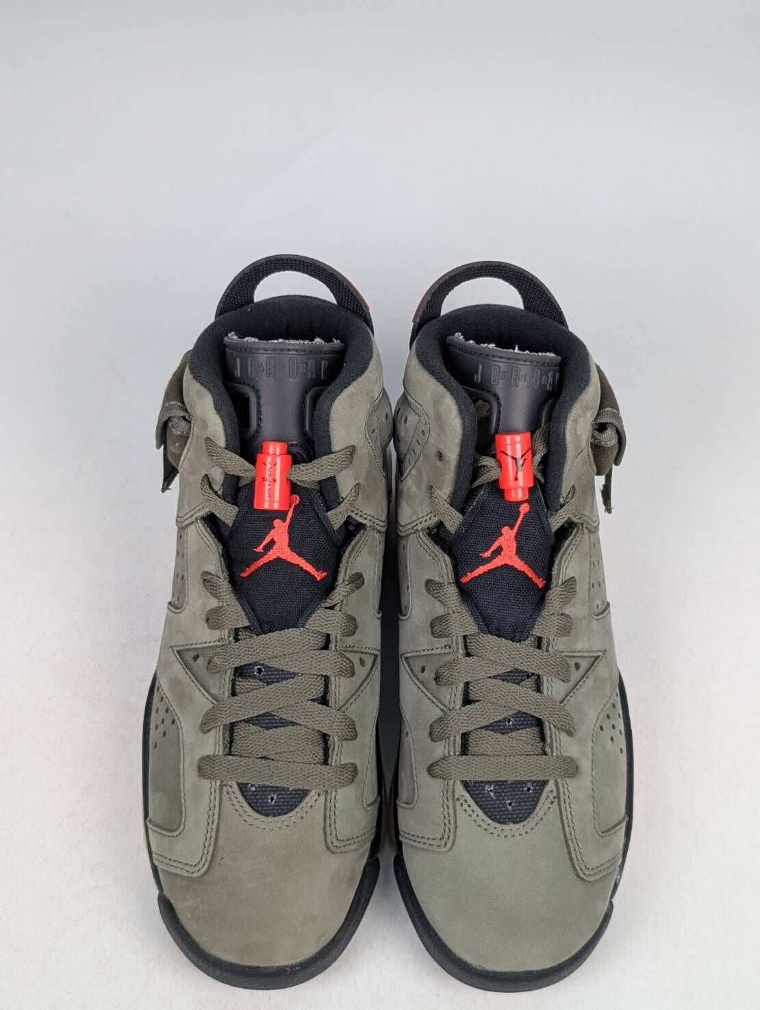 微瑕疵-左右腳中底泛黃鞋面色差左腳內側髒汙 CN1085-200 5Y Jordan 6 Retro Travis Scott (GS) 女鞋