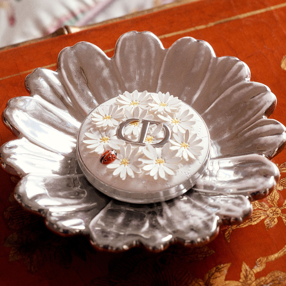 DIOR 迪奧 超完美持久亮采餅 #003 陽光親吻  6g