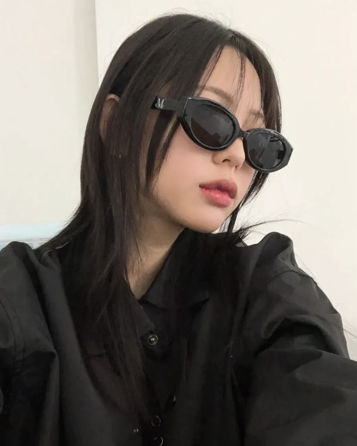 <🇰🇷韓國連線>MUCENT SIGNATURE LOGO POINT SUNGLASSES 黑框墨鏡 共3款
