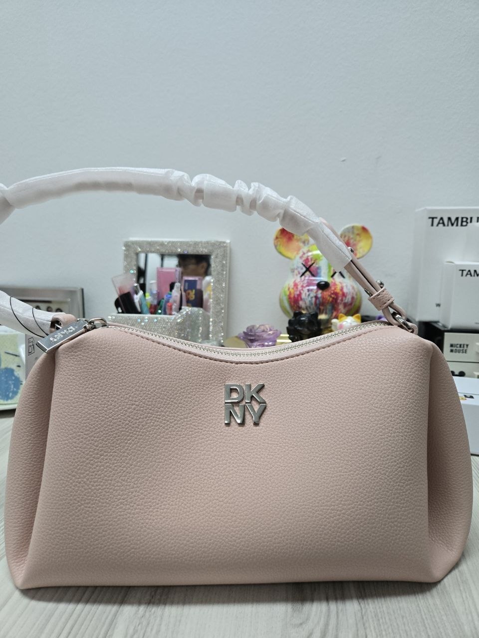 [S] DKNY PALE BLUSH R423AE54-P8U REMY SHOULDER BAG, 700948911481 (SD1888)
