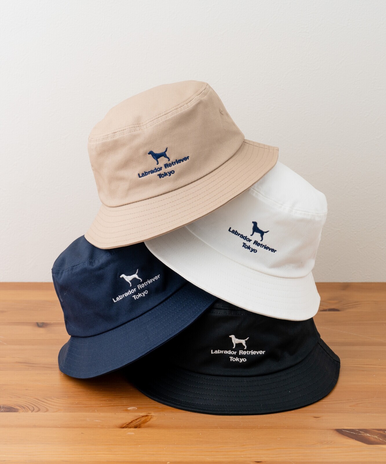 【日本直送】Labrador Retriever Tokyo 經典刺繡漁夫帽 (Bucket Hat) - 多色入 | 日系工裝穿搭推薦  (預購截單日：5月9日）[約5月下旬到貨]
