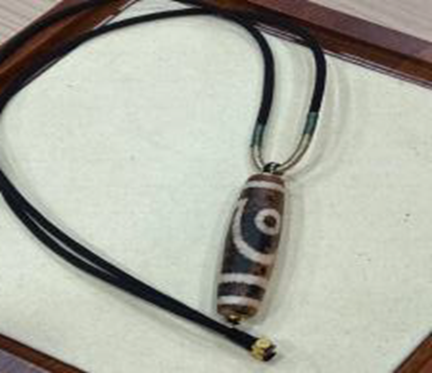 YZ004 地埋二眼項鍊