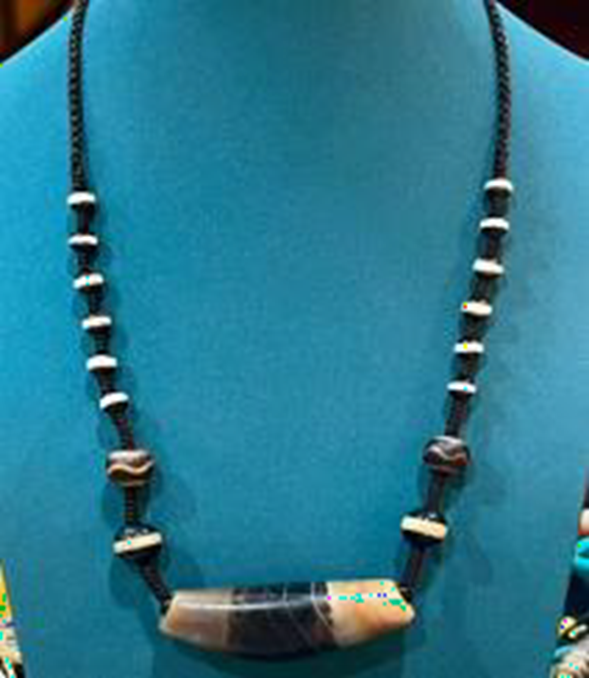 YZ032 千年牛角項鍊