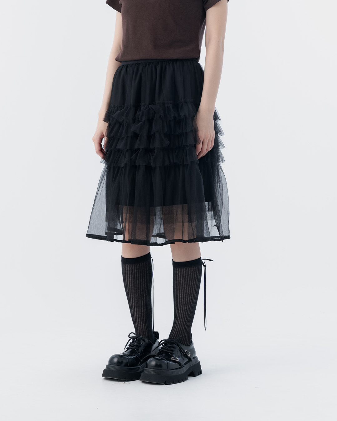 Multi-layered ruffled mesh midi skirt, available in two colors.【03010956】in stock+pre-order