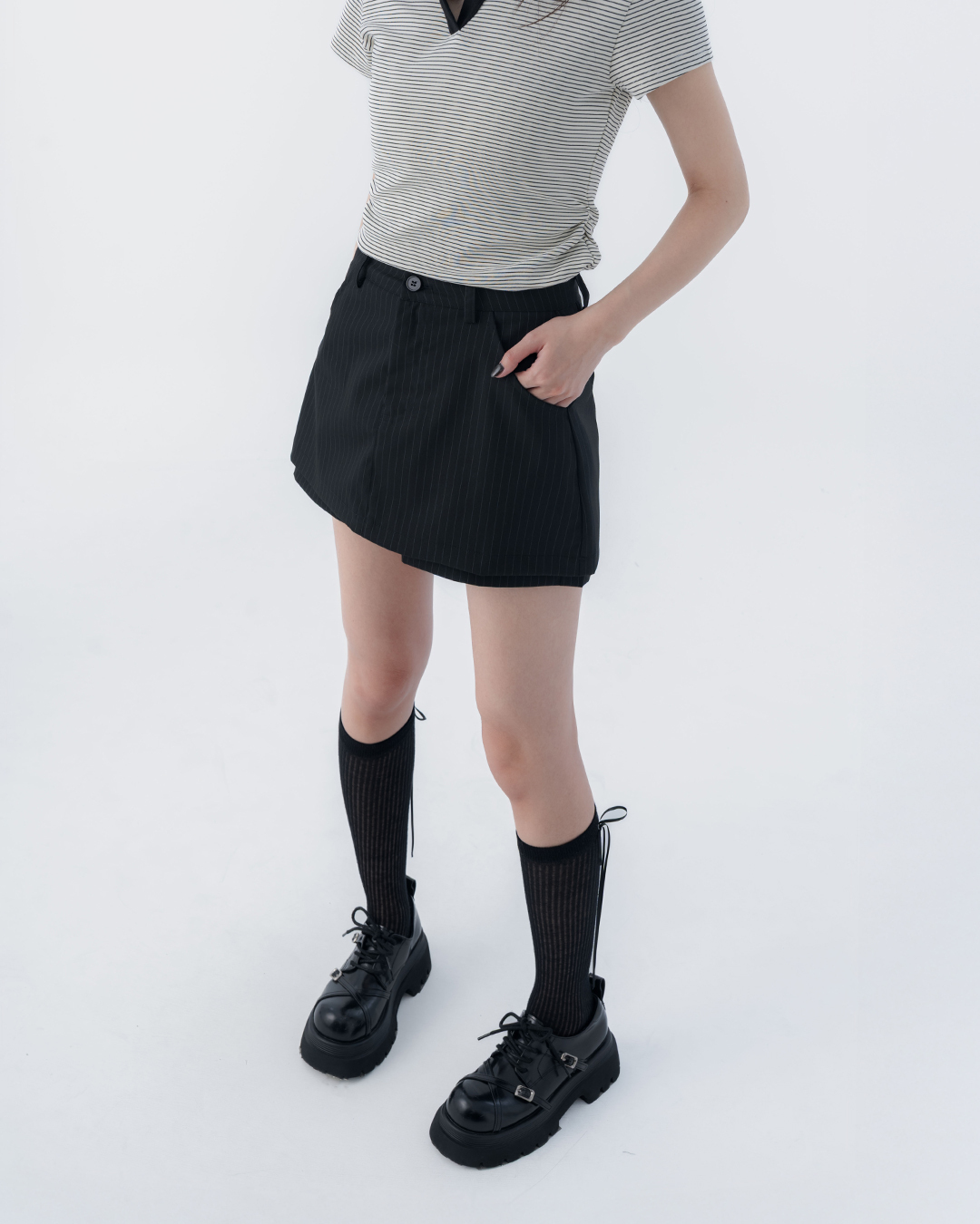 Striped faux two-piece design shorts skirt, available in two colors.S/M/L【04060336】in stock+pre-order